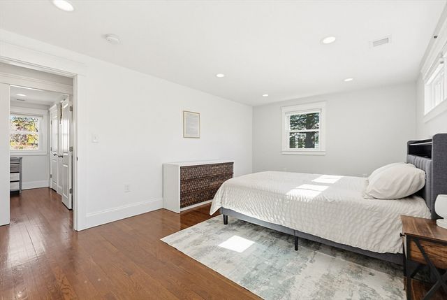 405 Main Street, Lynnfield, MA 01940