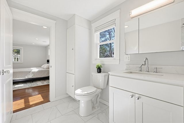 405 Main Street, Lynnfield, MA 01940