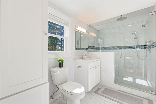 405 Main Street, Lynnfield, MA 01940