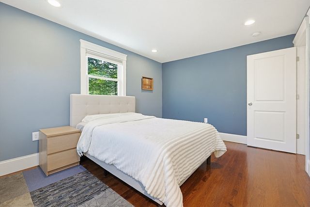 405 Main Street, Lynnfield, MA 01940