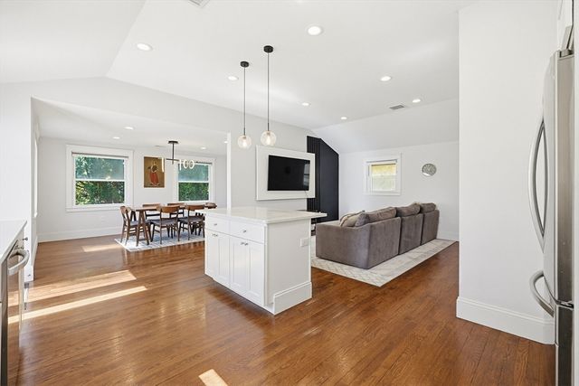 405 Main Street, Lynnfield, MA 01940