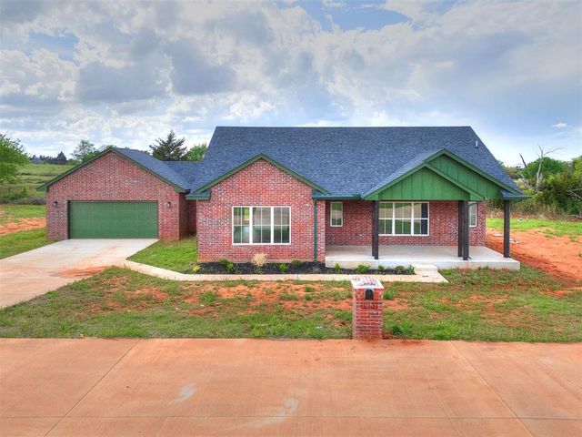 10131 S Meadows Lane, Guthrie, OK 73044