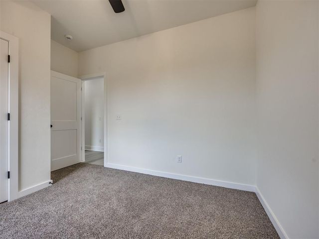 10131 S Meadows Lane, Guthrie, OK 73044