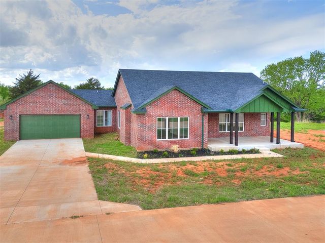 10131 S Meadows Lane, Guthrie, OK 73044