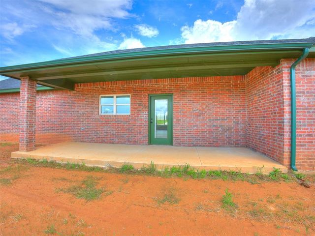 10131 S Meadows Lane, Guthrie, OK 73044