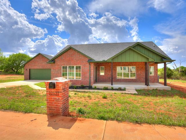 10131 S Meadows Lane, Guthrie, OK 73044