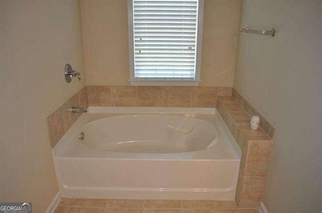 941 Pierce Ivy Court, Lawrenceville, GA 30043