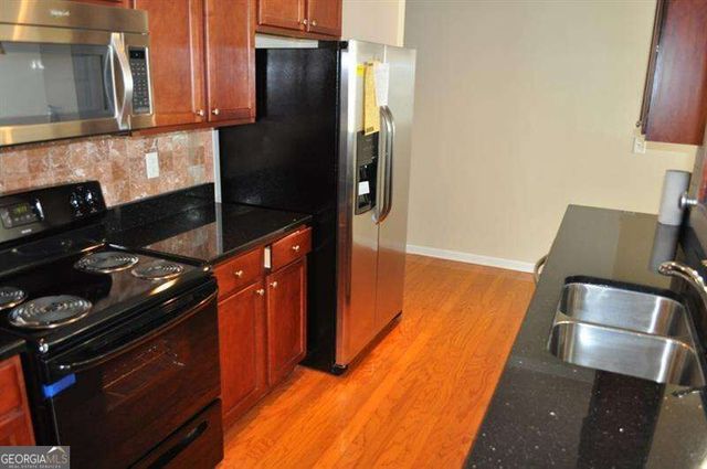 941 Pierce Ivy Court, Lawrenceville, GA 30043