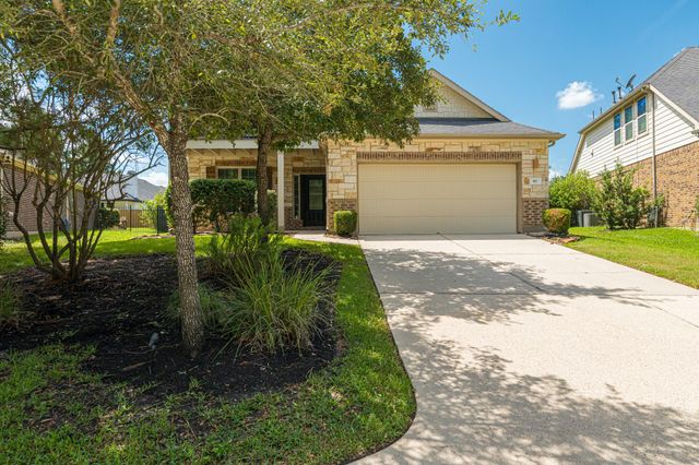 63 W Deer River Circle, The Woodlands, TX 77389