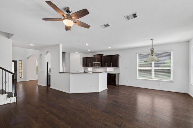 63 W Deer River Circle, The Woodlands, TX 77389