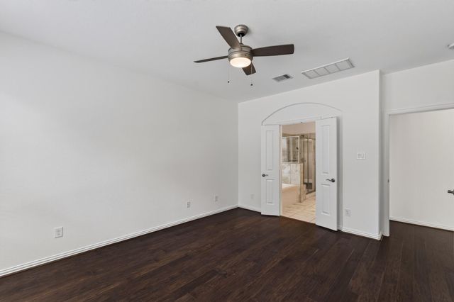 63 W Deer River Circle, The Woodlands, TX 77389
