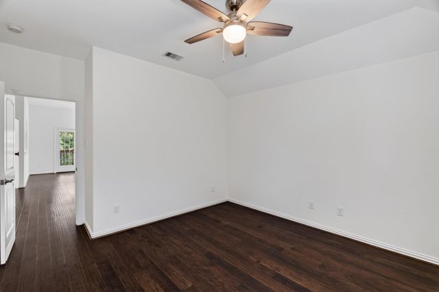 63 W Deer River Circle, The Woodlands, TX 77389