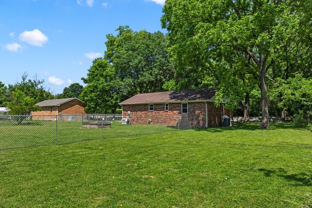1223 Main St, Pleasant View, TN 37146
