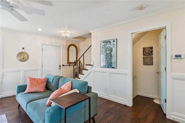 8604 W 84th Street, Overland Park, KS 66212