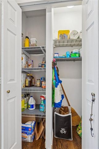 8604 W 84th Street, Overland Park, KS 66212