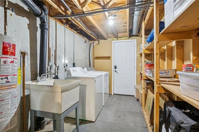 8604 W 84th Street, Overland Park, KS 66212