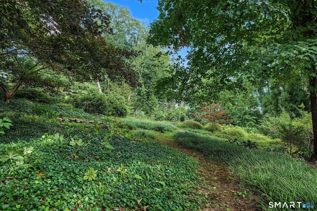 24 Mallard Point Road, Essex, CT 06426