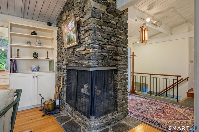 24 Mallard Point Road, Essex, CT 06426