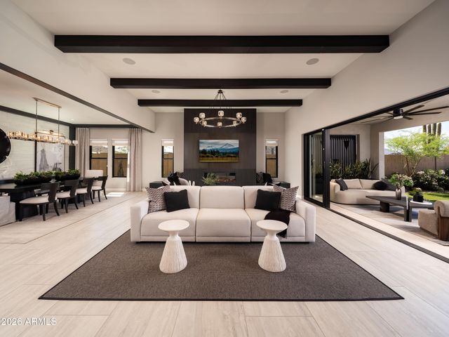 31380 N CROWN KING Lane, Queen Creek, AZ 85144