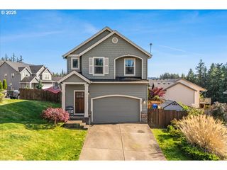 750 Ne CASCADIA RIDGE Dr, Estacada, OR 97023