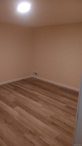 1600 Brightshore Boulevard, Bay Shore, NY 11706