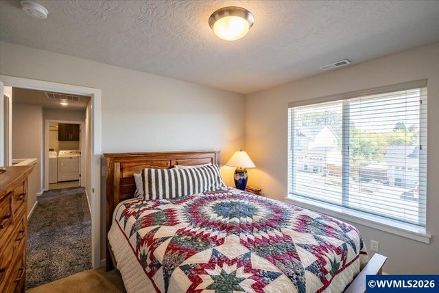712 Willowbrook Dr, Philomath, OR 97370