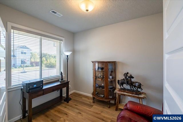 712 Willowbrook Dr, Philomath, OR 97370