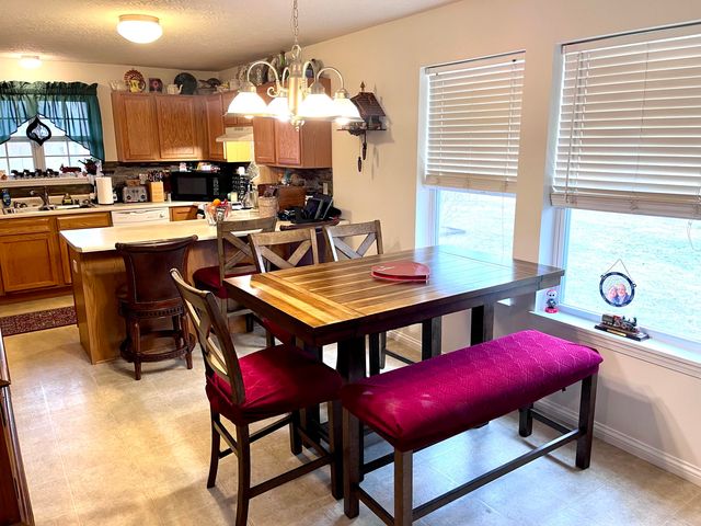 6547 Oak Crest Drive, Burlington, KY 41005