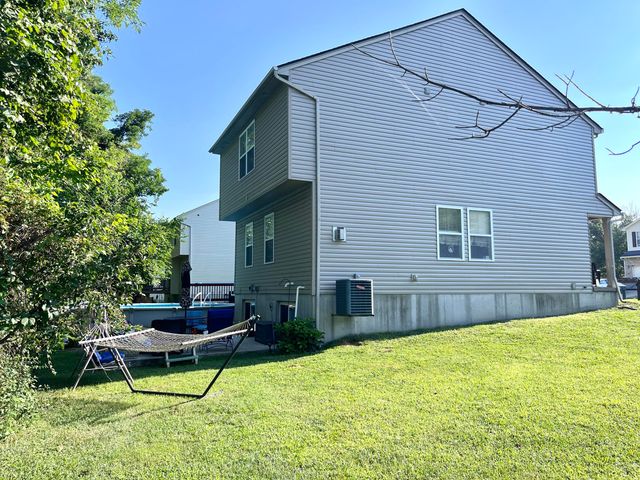 6547 Oak Crest Drive, Burlington, KY 41005