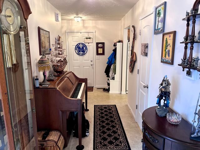 6547 Oak Crest Drive, Burlington, KY 41005