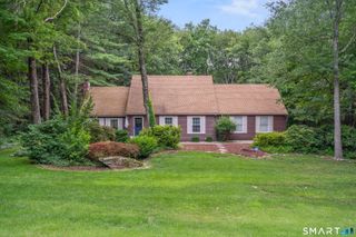 15 Blueberry Lane, Burlington, CT 06013