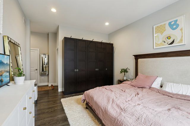 469 N Paulina Street 201, Chicago, IL 60622