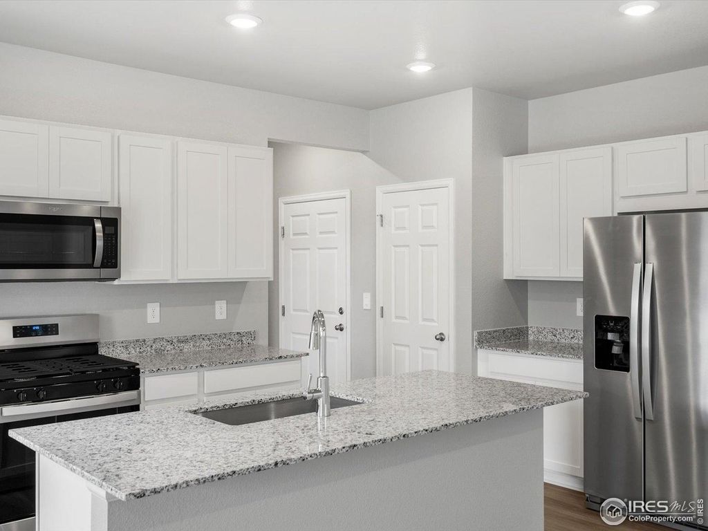 612 98th Ave, Greeley, CO 80634