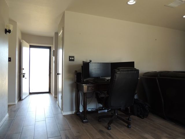 4304 Douglas, Midland, TX 79703