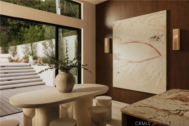 12162 Laurel Terrace Drive, Studio City, CA 91604