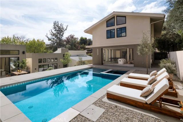 12162 Laurel Terrace Drive, Studio City, CA 91604