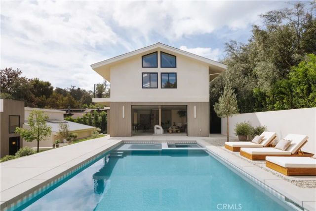 12162 Laurel Terrace Drive, Studio City, CA 91604