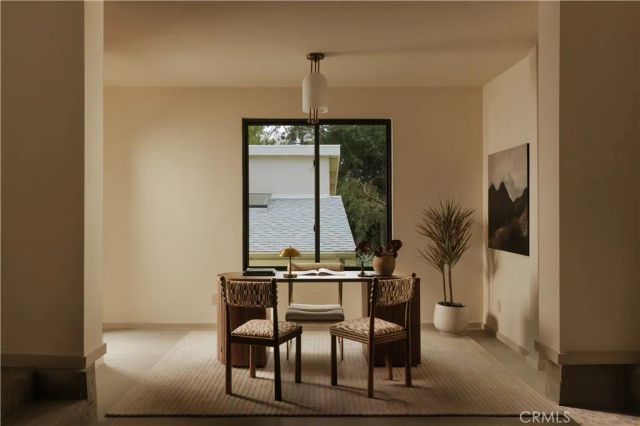 12162 Laurel Terrace Drive, Studio City, CA 91604