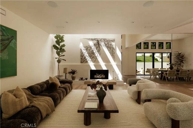 12162 Laurel Terrace Drive, Studio City, CA 91604