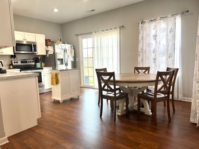 111 Wellesly Avenue, Georgetown, KY 40324