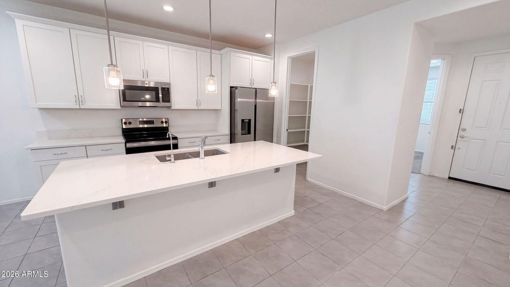 5644 N 199TH Avenue, Buckeye, AZ 85396 — photo 2