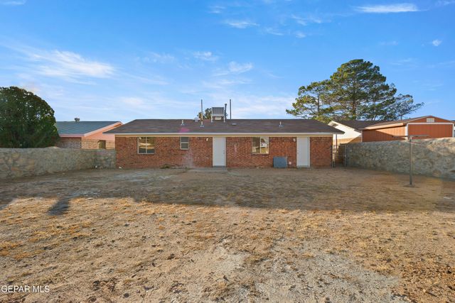 10708 AQUAMARINE Street, El Paso, TX 79924