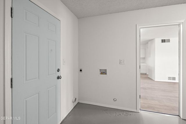 10708 AQUAMARINE Street, El Paso, TX 79924