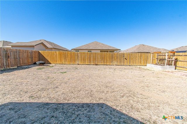 2353 Aylesbury Drive, Copperas Cove, TX 76522