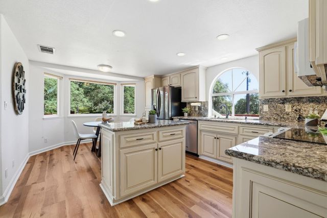 3213 Anthis Dr, Placerville, CA 95667