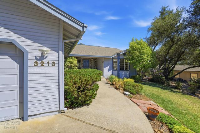 3213 Anthis Dr, Placerville, CA 95667
