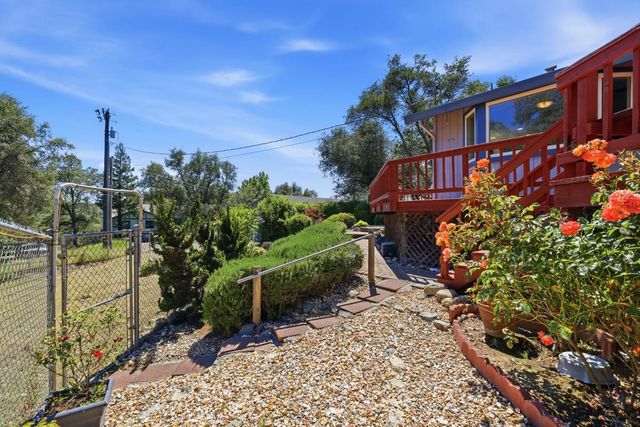 3213 Anthis Dr, Placerville, CA 95667
