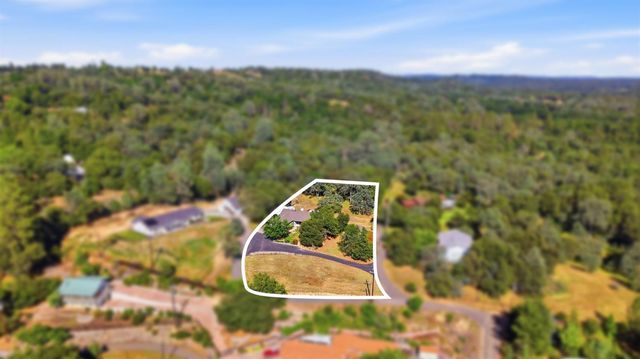 3213 Anthis Dr, Placerville, CA 95667