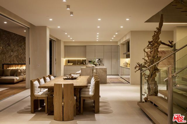 1615 Blue Jay Way, West Hollywood, CA 90069