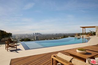 1615 Blue Jay Way, West Hollywood, CA 90069